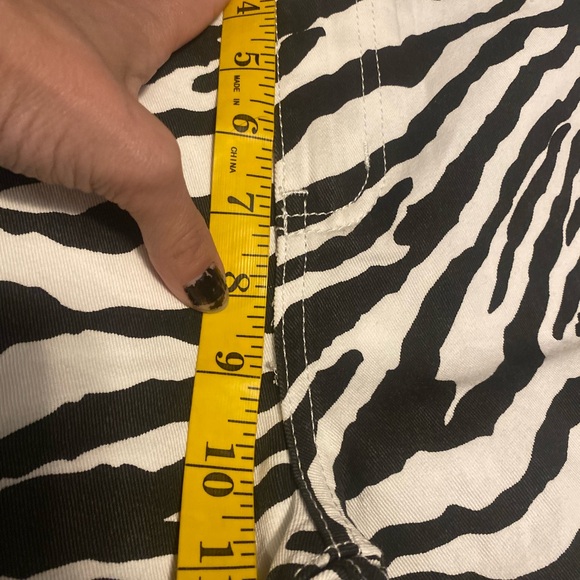 Zebra print Lioness Pants size 30 - Picture 6 of 6